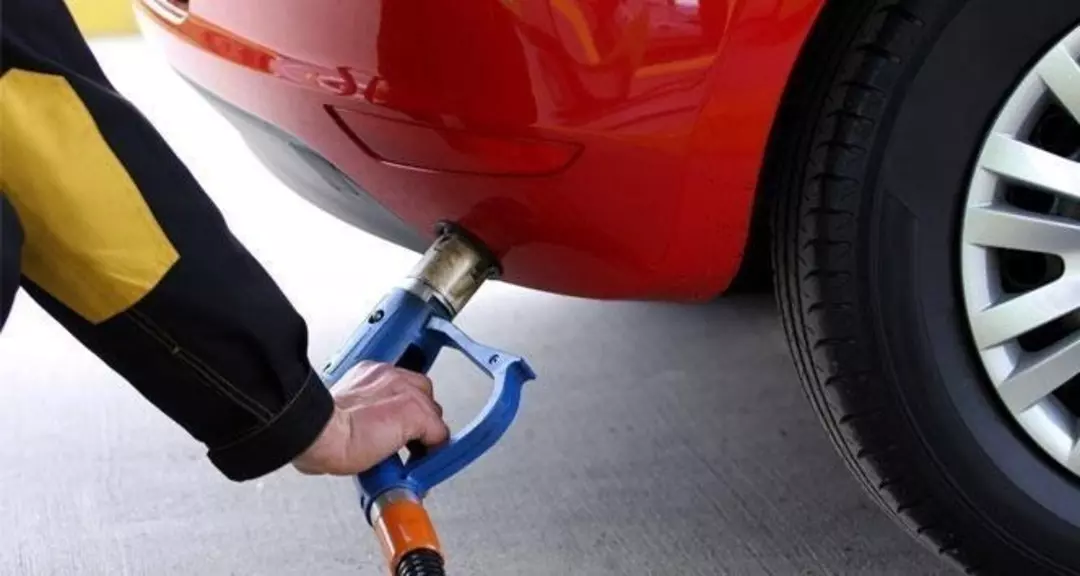 Akaryakıta Zam: 2 Nisan 2026 Benzin, Motorin ve LPG Fiyatları Güncellendi