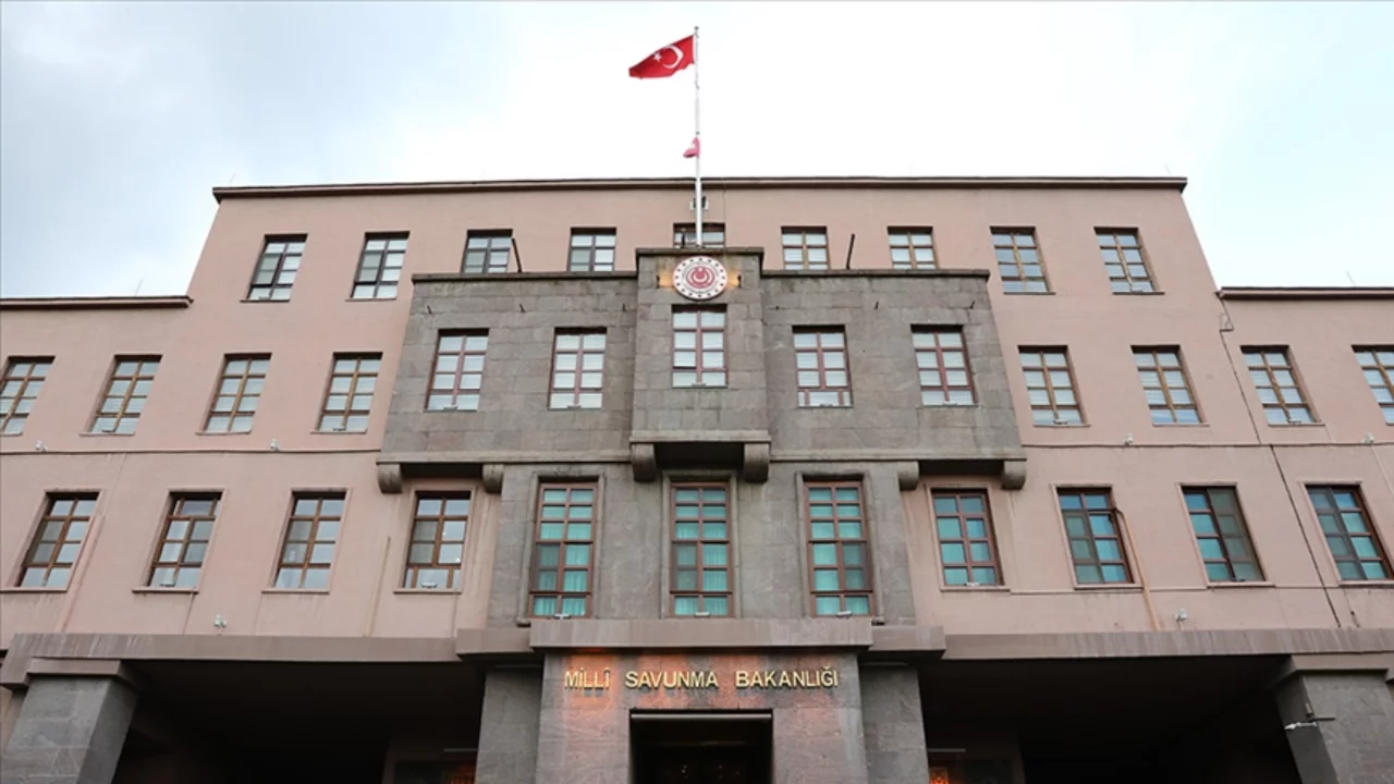 MSB'den NATO Karargahı Açıklaması Tamamı Türk Personeli Olacak