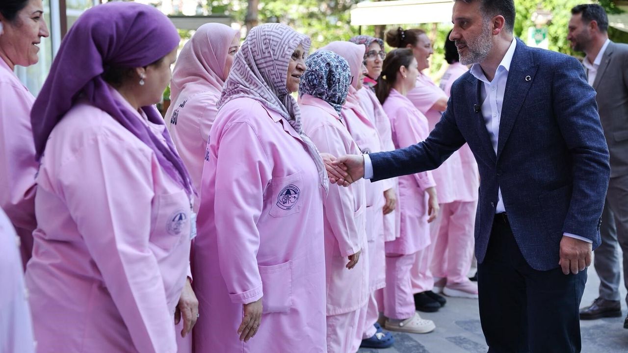 Başkan Vekili Biba'dan bayramda gönül ziyaretleri