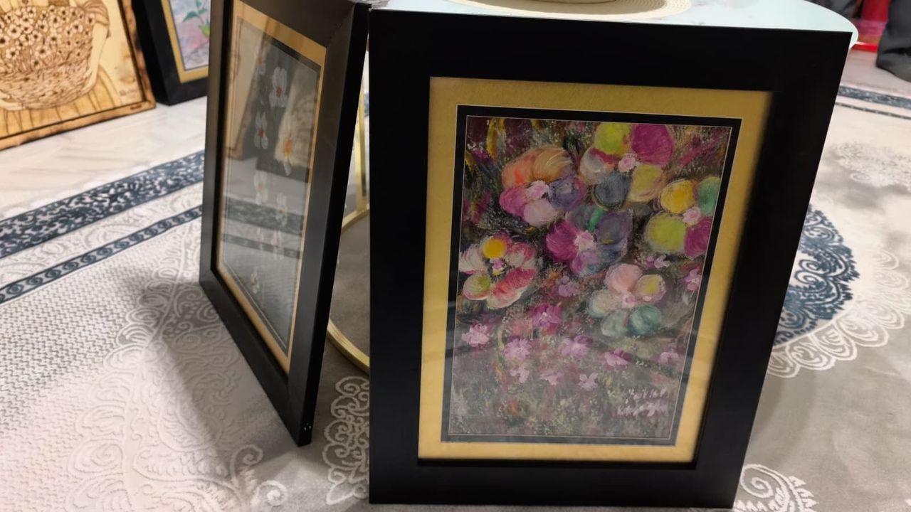 Güvenlik görevlisi çatı katını sanat atölyesine çevirdi