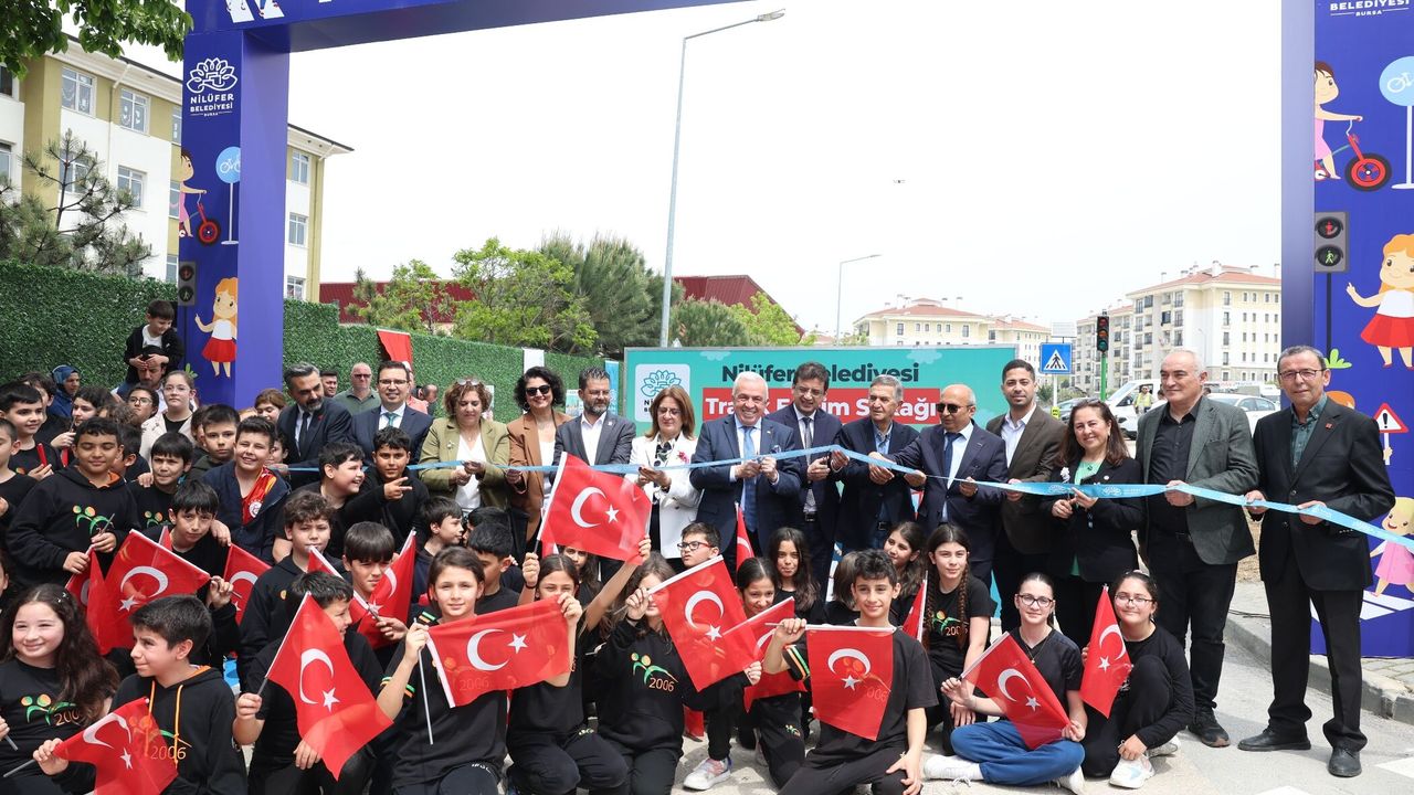 Kızılcıklı Mahallesi’nde Trafik Eğitim Sokağı açıldı