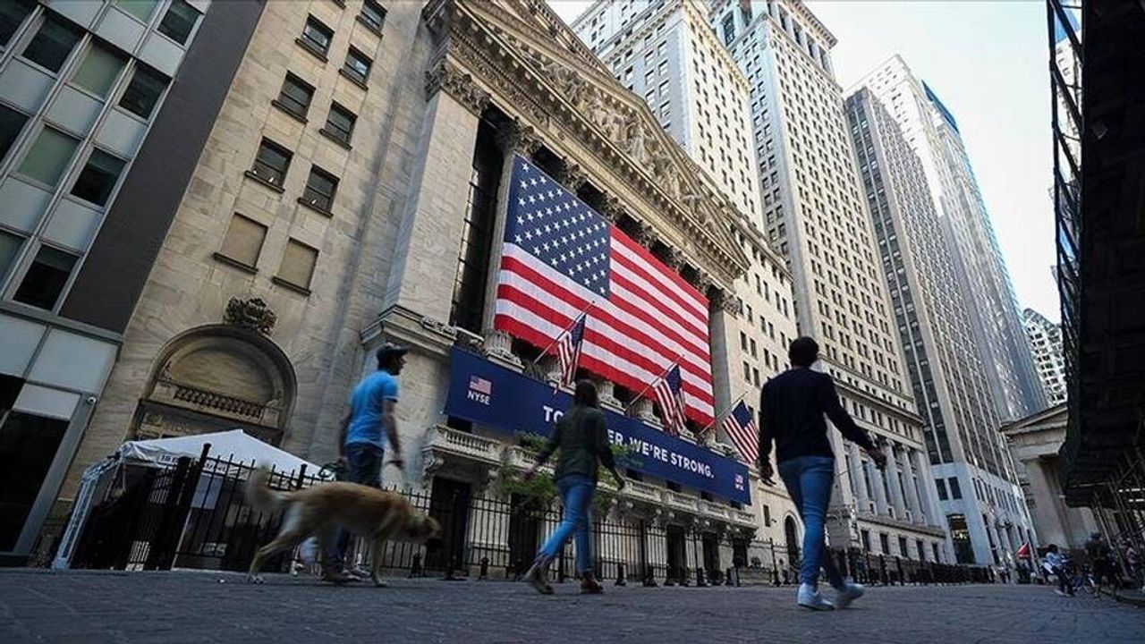 Amerika'da Temel Harcamalar Kısıldı