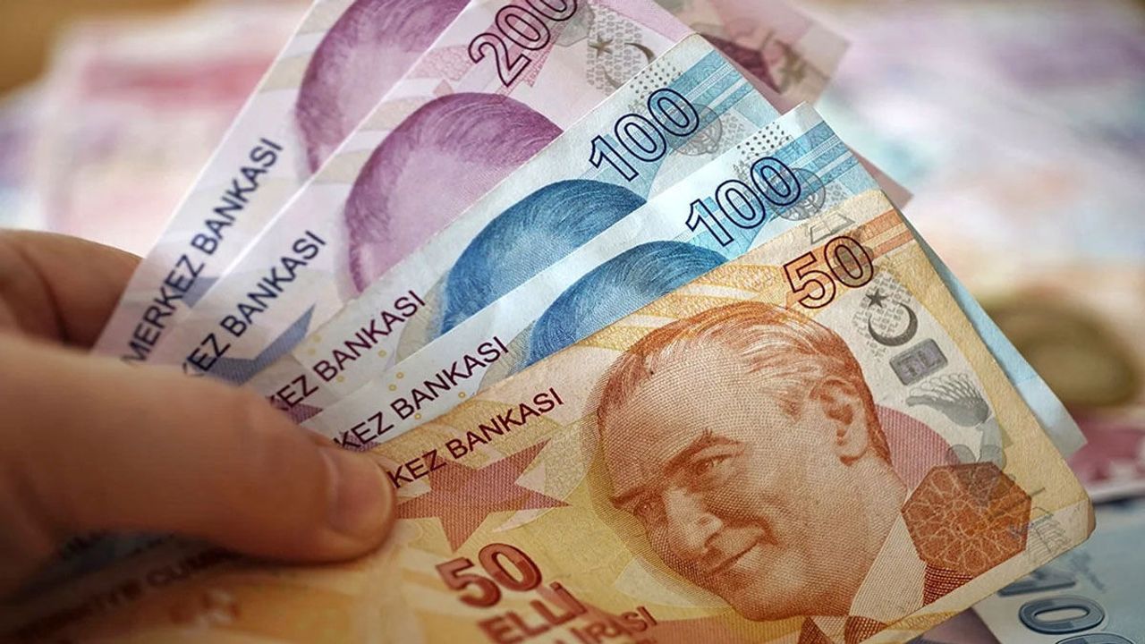 Türkiye Ekonomisi İlk Çeyrekte Yüzde 2,5 Büyüdü: Sanayi Üretiminde Daralma Gözlemlendi