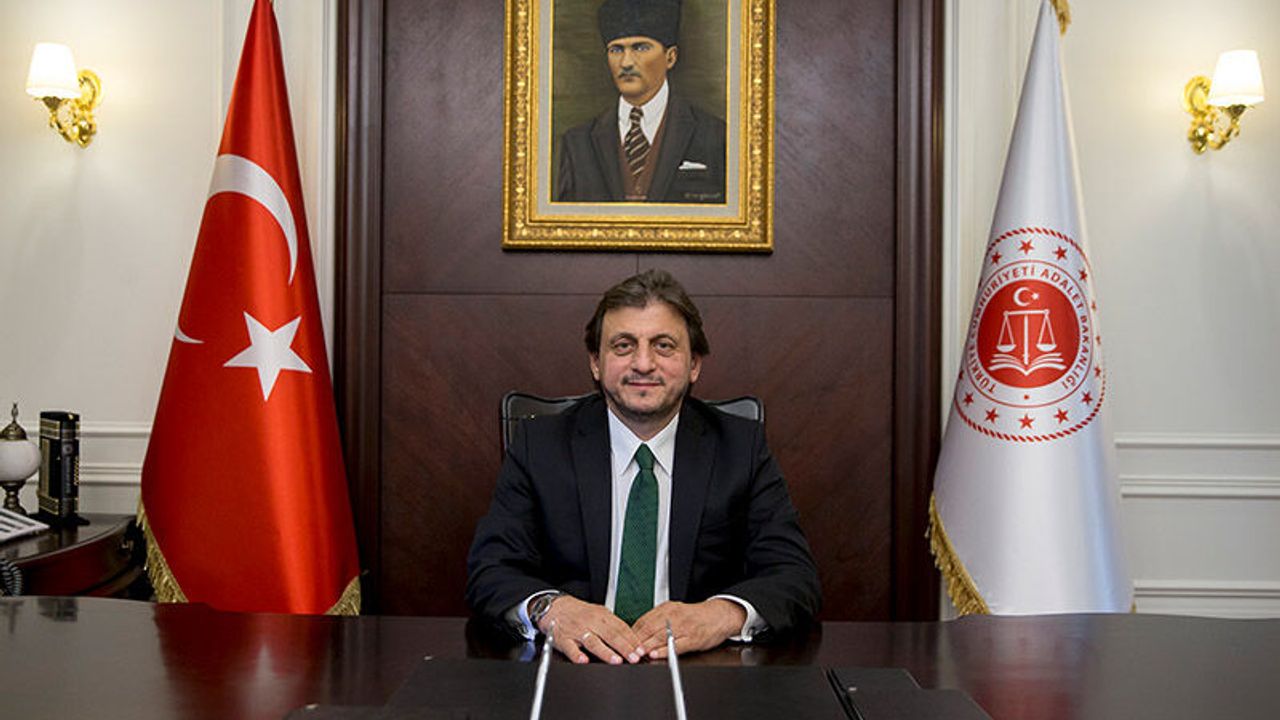 Bursa Kültür Sanat ve Turizm Vakfı'nda Yeni Yönetim Belirlendi: Zekeriya Birkan Başkanlığa Seçildi