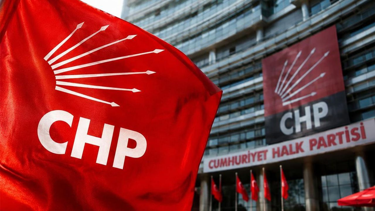 CHP Kurultayı İçin İlk Günden 600 İmza Toplandı