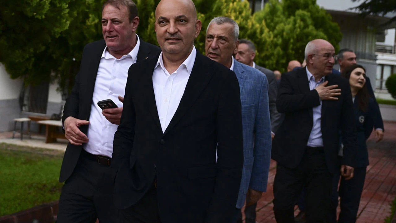 Mahir Polat, CHP Yüksek Disiplin Kurulu Başkanlığı’na Seçildi