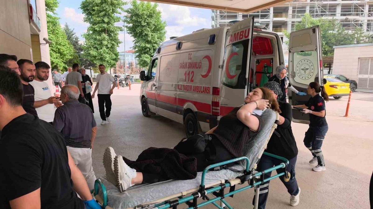Bursa'da Feci Kaza: 3 Yaralı