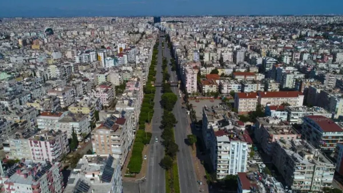 Çinli Yatırımcılar Türkiye'den 437 Konut Satın Aldı: İstanbul Tercih Edildi