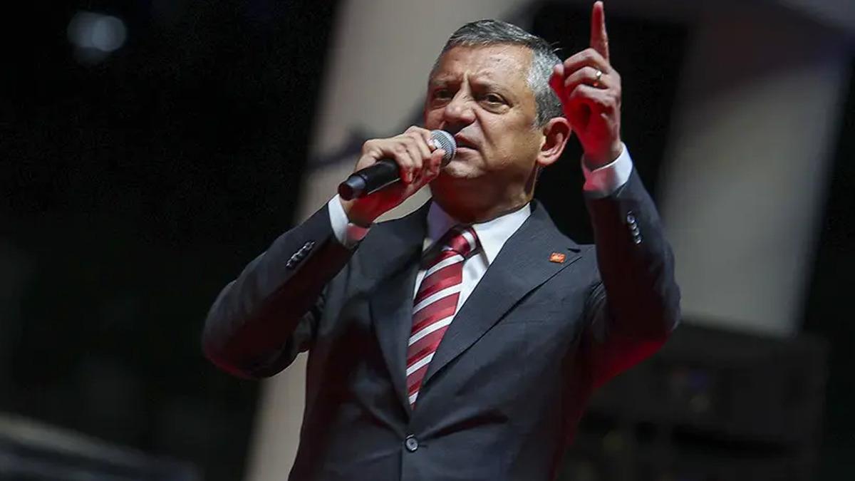 Özgür Özel'in Planı Sızdı: Yeni Parti 'İstiklal Partisi' Kuruluyor