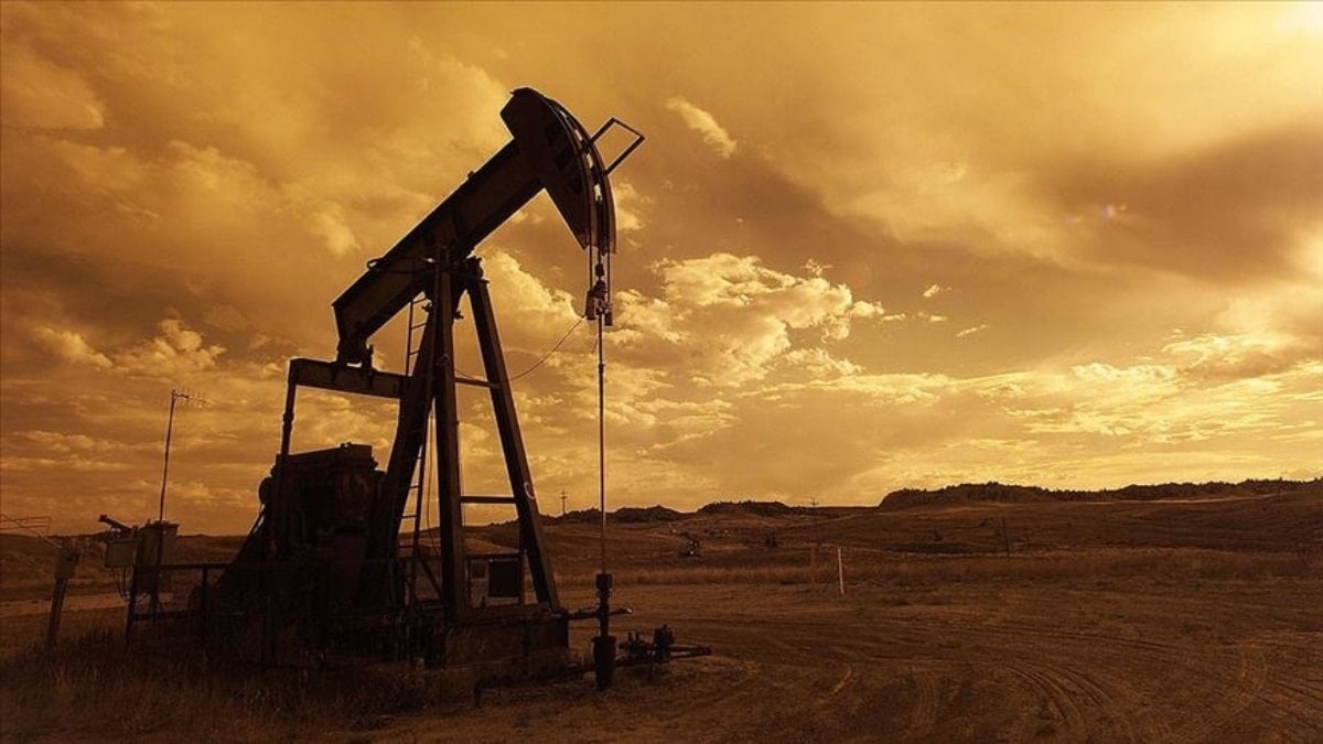 Brent Petrolün Varil Fiyatı: 89,61 Dolar ile 90 Doların Altına Geriledi