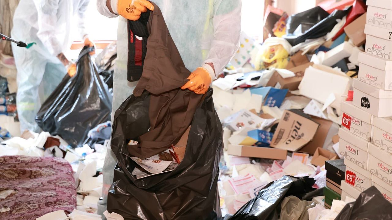 Osmangazi Belediyesi'nden Temizlik Hamlesi: 20 Ton Çöp Temizlendi