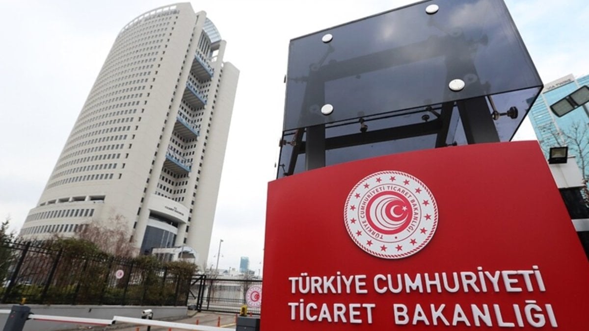 Ticaret Bakanlığı'ndan Altı Vize Aracılık Firmasına Reklam Durdurma Cezası