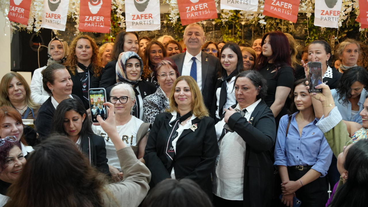 Ümit Özdağ: Kadınların Korkmadan Yürüdüğü Bir Türkiye Vaat Ediyoruz
