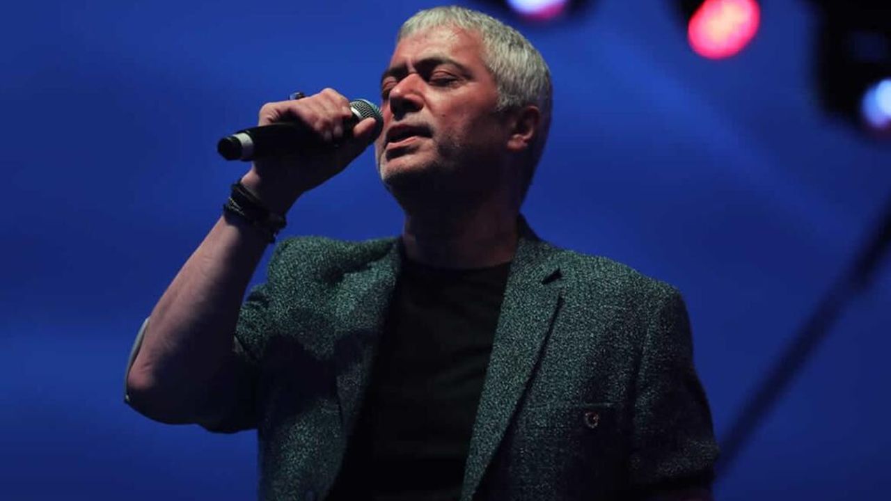 Cengiz Kurtoğlu Trafik Kazası Geçirdi: Konya Konseri İleri Tarihe Ertelendi