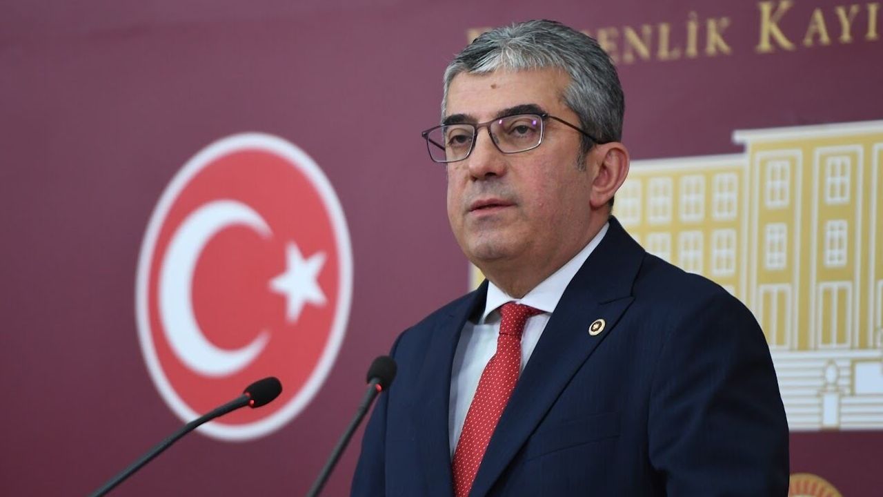 Gökhan Günaydın'ın Tedbir Kararı Kaldırıldı: Grup Başkanvekilliğine Devam Edecek
