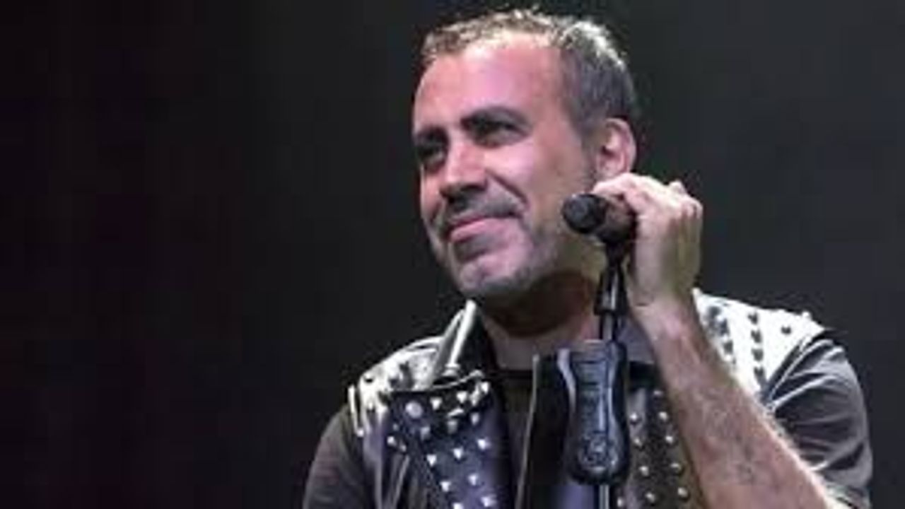 Haluk Levent'ten 25 Yıl Sonra Çek İtirafı: "Beni Bağışlayın"