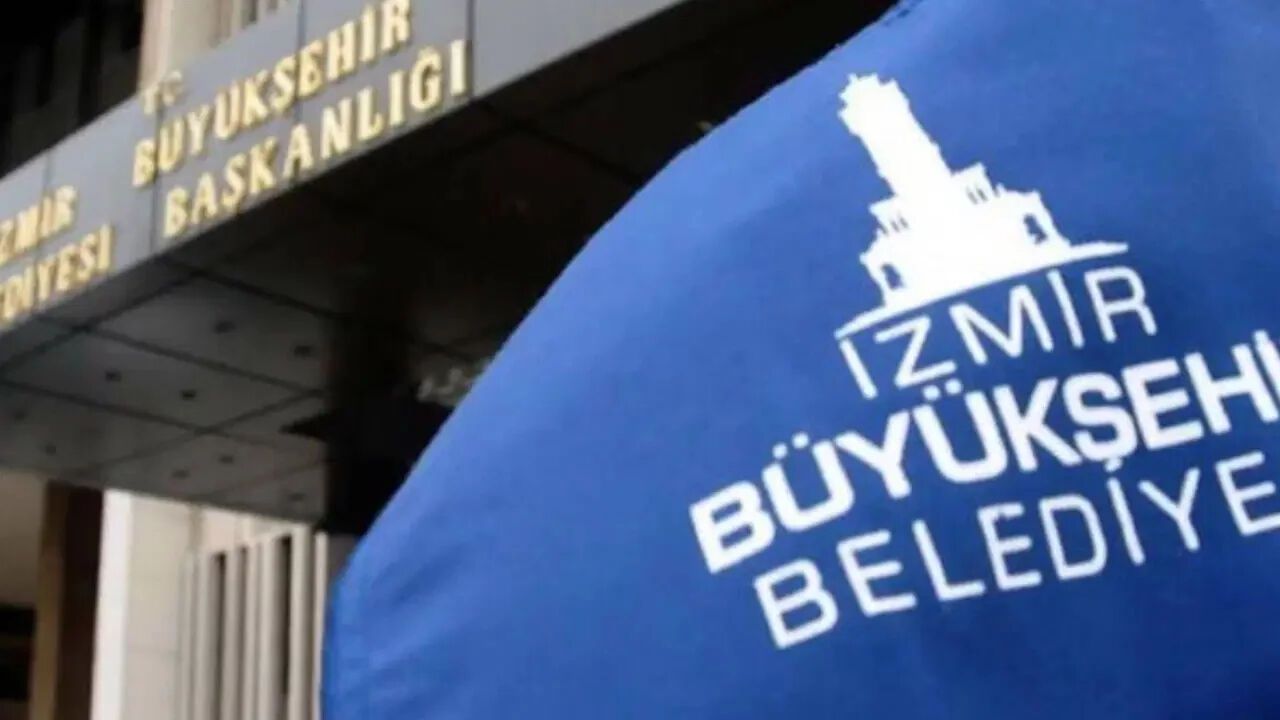 İzmir Büyükşehir'de İstifa Dalgası: Başkan ve Meclis Üyeleri Ayrıldı