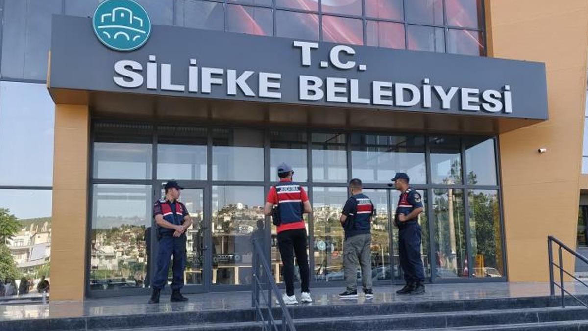 Mersin'de Silifke Belediyesi'ne Operasyon: Başkan Mustafa Turgut Gözaltında