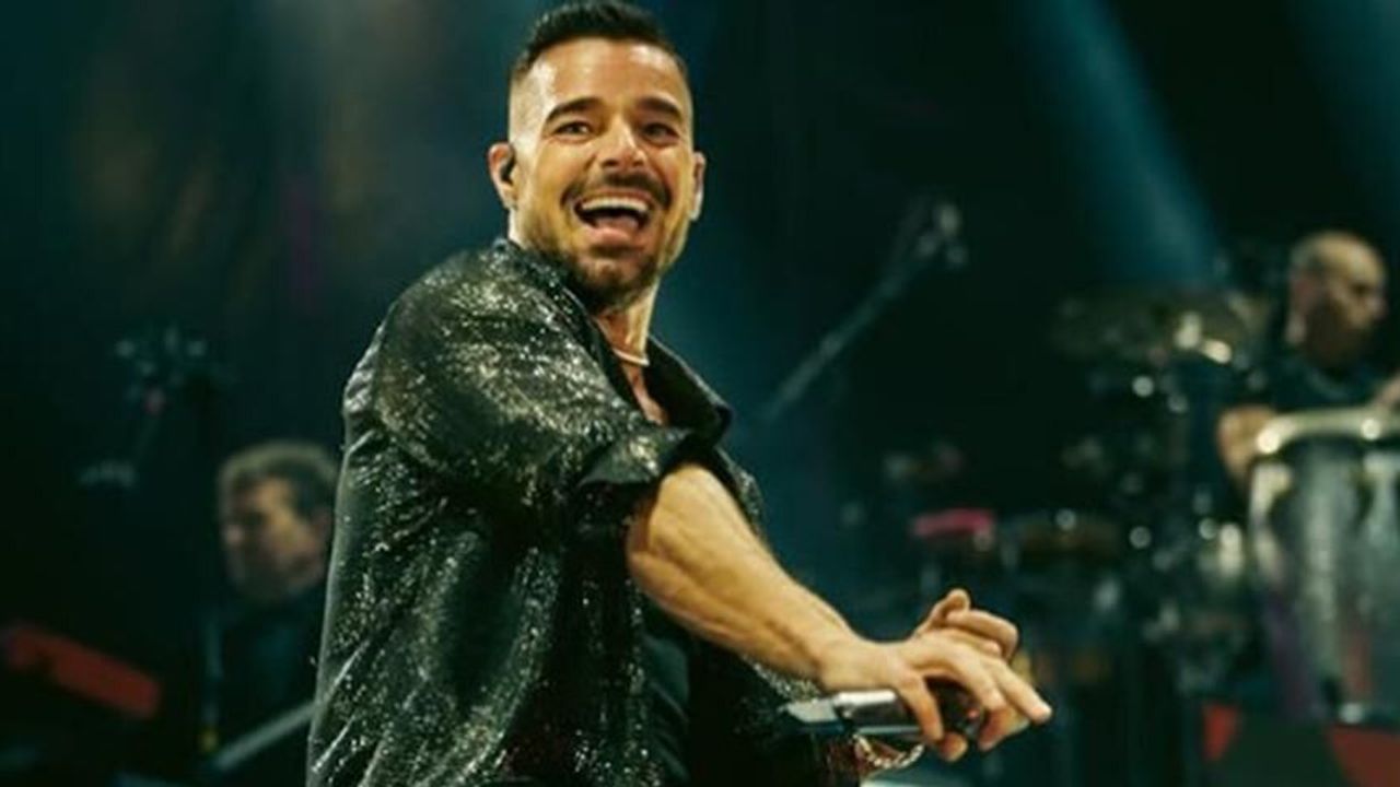 Ricky Martin'in Kulis İstekleri: Oksijen Kapsülü ve Çamur Banyosu!