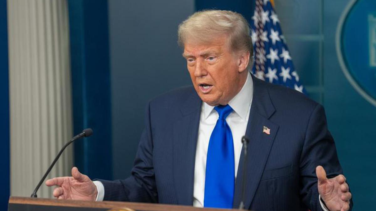 ABD Senatosu'ndan Trump'a Tepki: İran'a Askeri Harekatı Engelleyen Tasarı Onaylandı