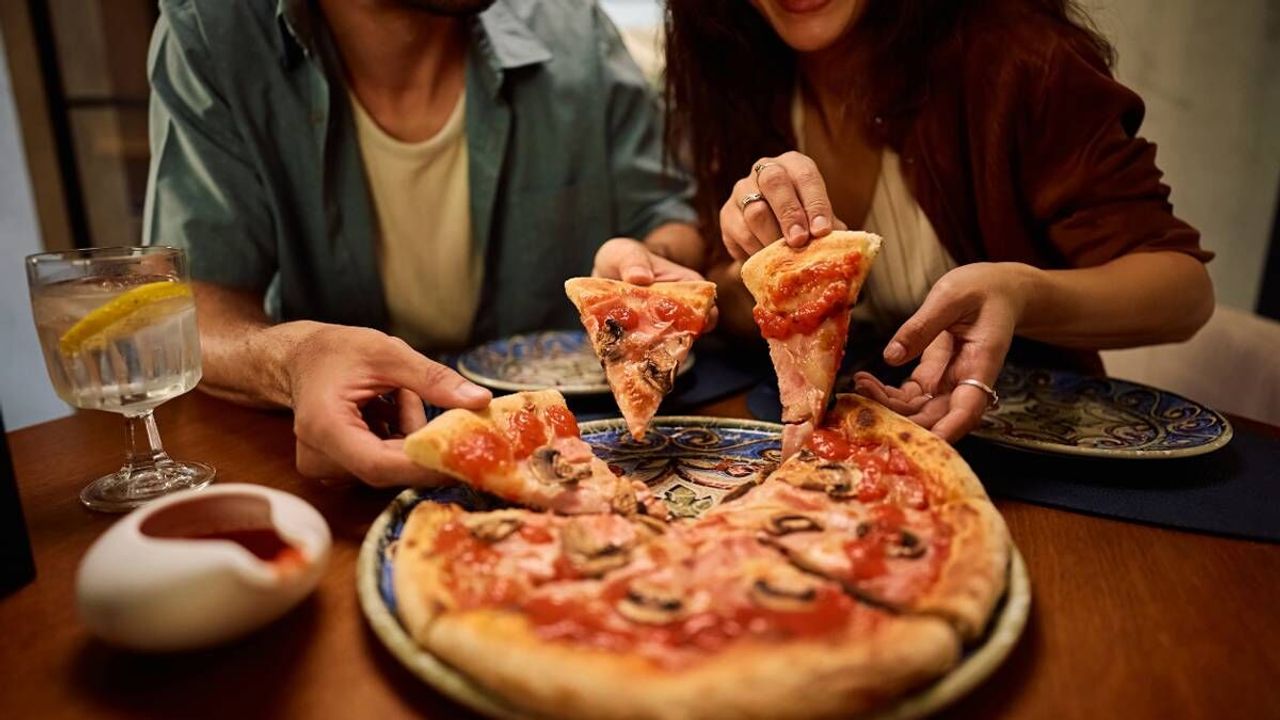 Restoran zincirlerinde yeni dönem: Müşteriyi geri kazanmak için ucuz menülere geçtiler