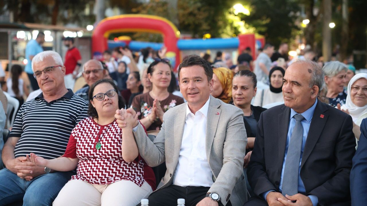 Başkan Erkan Aydın şenlik coşkusuna ortak oldu