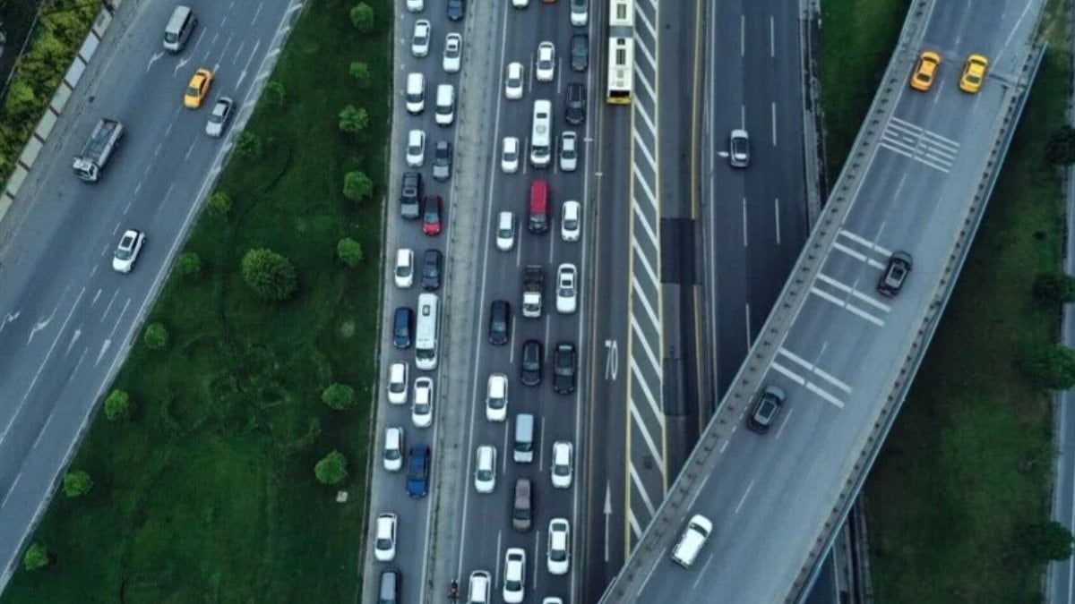 Trafik sigortasında 'aracı dönemi' bitiyor: Değişim yarın başlıyor