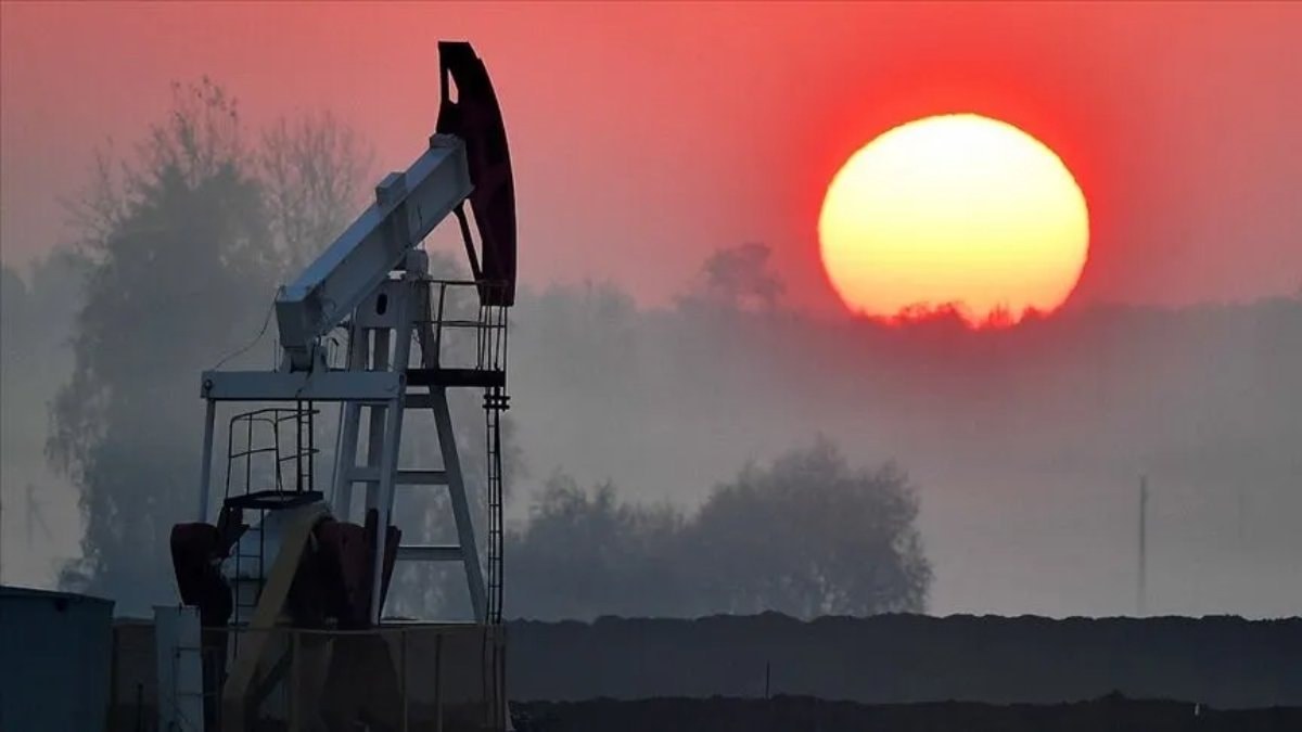 Körfez yeniden ısınıyor: Brent petrol 80 doları aştı ensonhaber.com