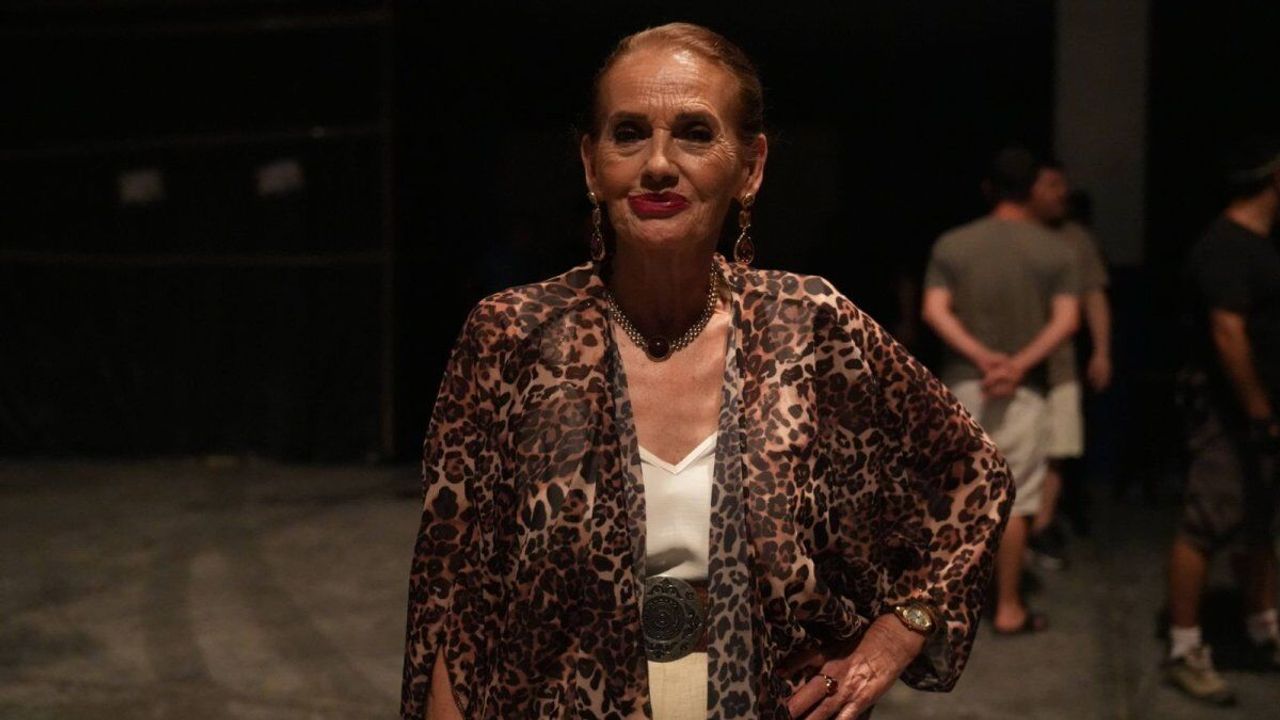 Nur Sürer 47 yıllık kariyerinde ezber bozdu