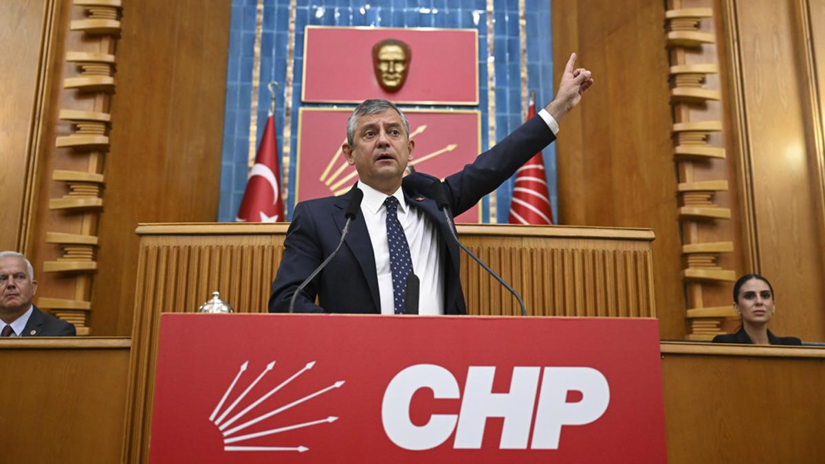 Özgür Özel'in yeni parti açıklamasının ardından CHP'de istifa yağmuru: Milletvekilleri, parti üyeleri... e Devlet sistemi kilitlendi