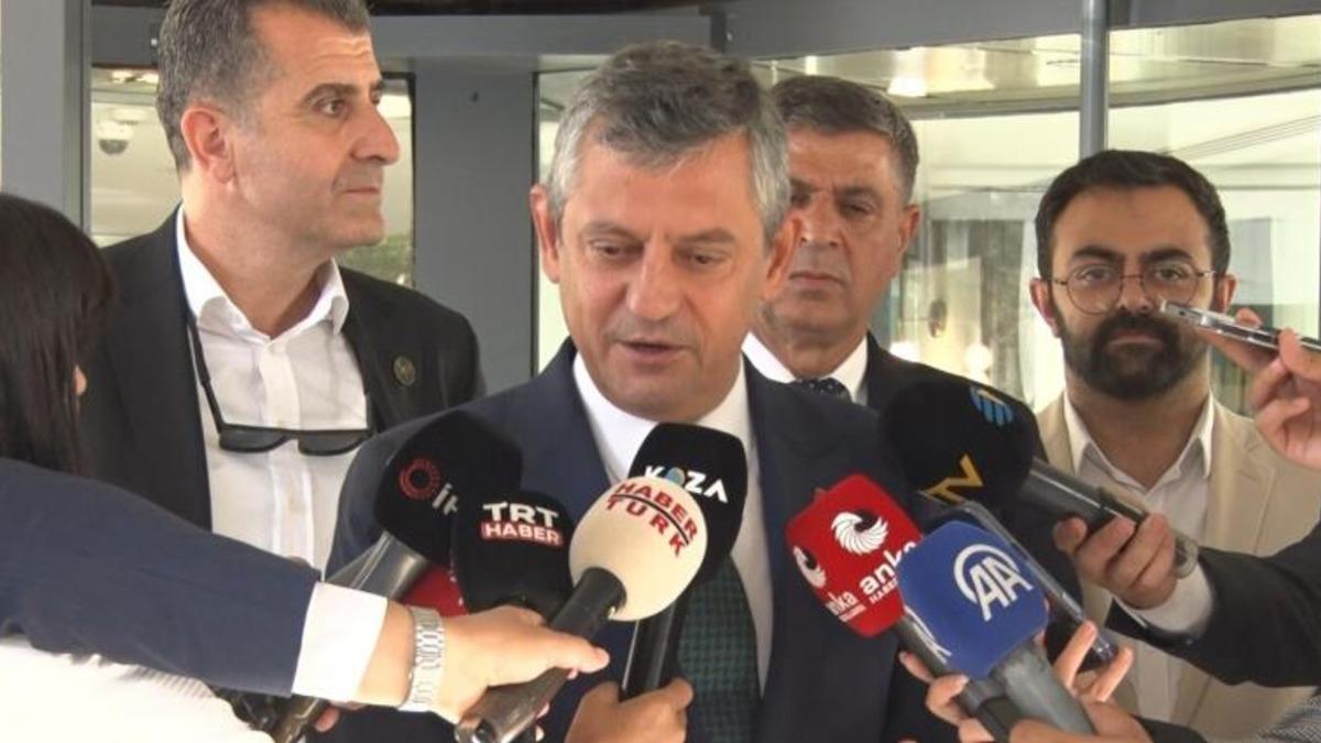 Özgür Özel: "Partinin siyasi kuruluşunu ağustos eylül ayında yapacağız"
