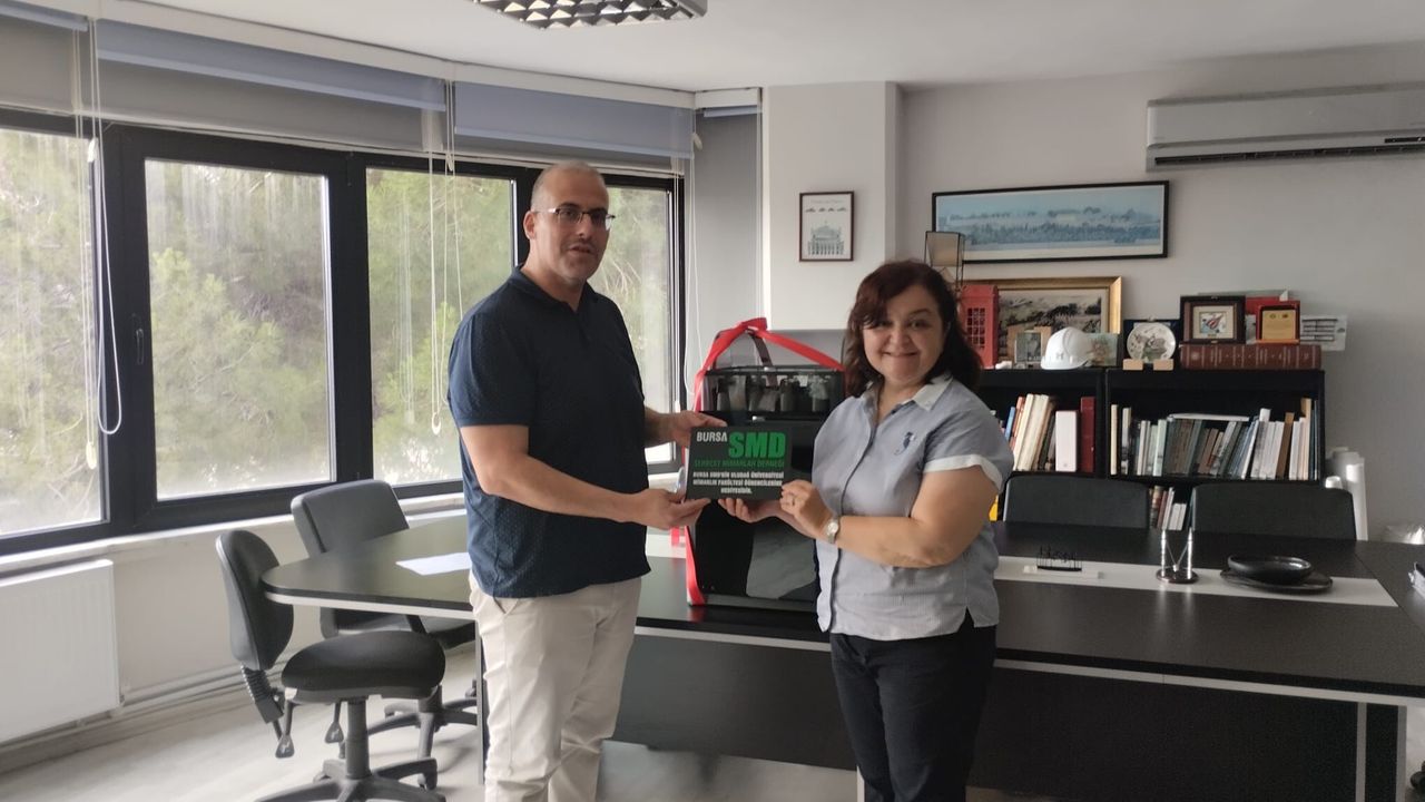 Bursa SMD, Mimarlık Eğitimi İçin 3D Yazıcı Hediye Etti