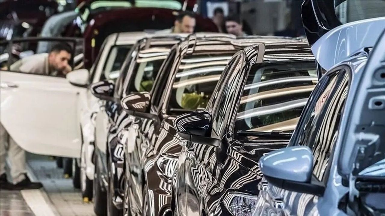 2023'ün İlk Yarısında Türkiye'de En Çok Tercih Edilen Otomobil Markası Renault Oldu