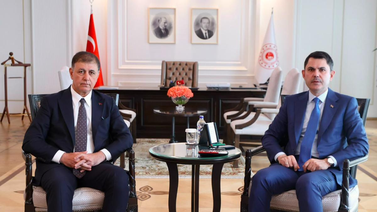 Cemil Tugay, Murat Kurum ile İzmir'in Kentsel Dönüşümünü Görüştü
