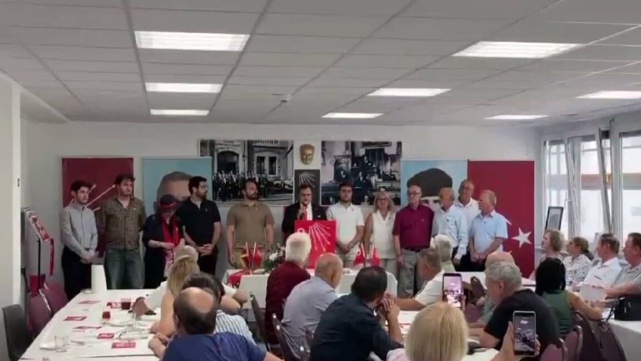 CHP Baden Birliği, Yeni Parti'ye Geçiş Yaptı