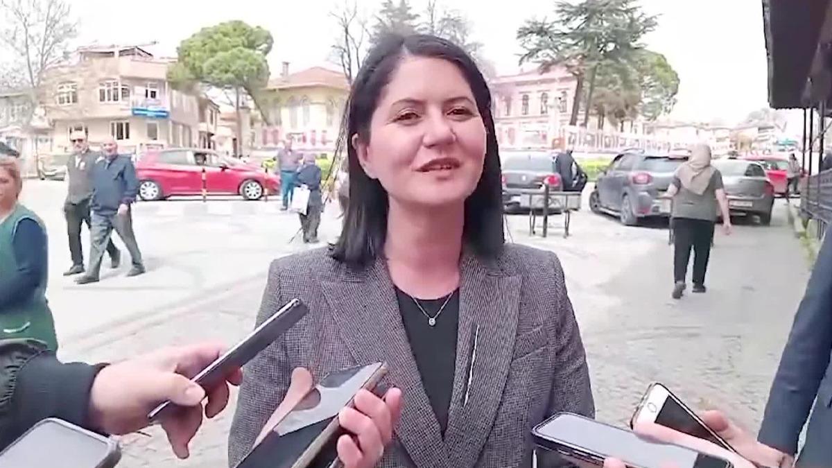 Edirne Belediye Başkanı Filiz Gencan, CHP'den İstifa Etti ve Yeni Parti'ye Katıldı