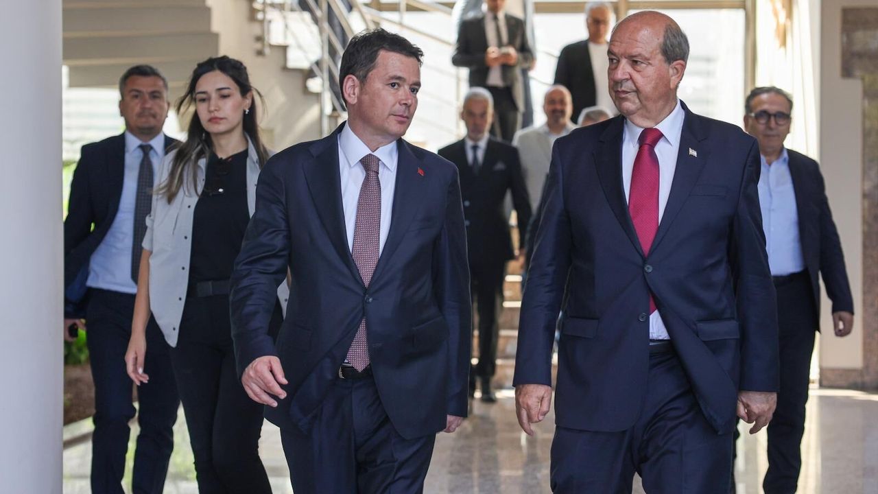 Ersin Tatar, Osmangazi'de Türkiye KKTC İlişkilerini Değerlendirdi