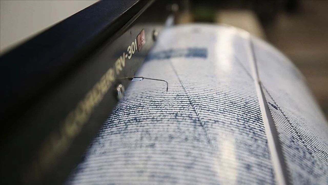Yunanistan'da 5.1 Büyüklüğünde Deprem Meydana Geldi