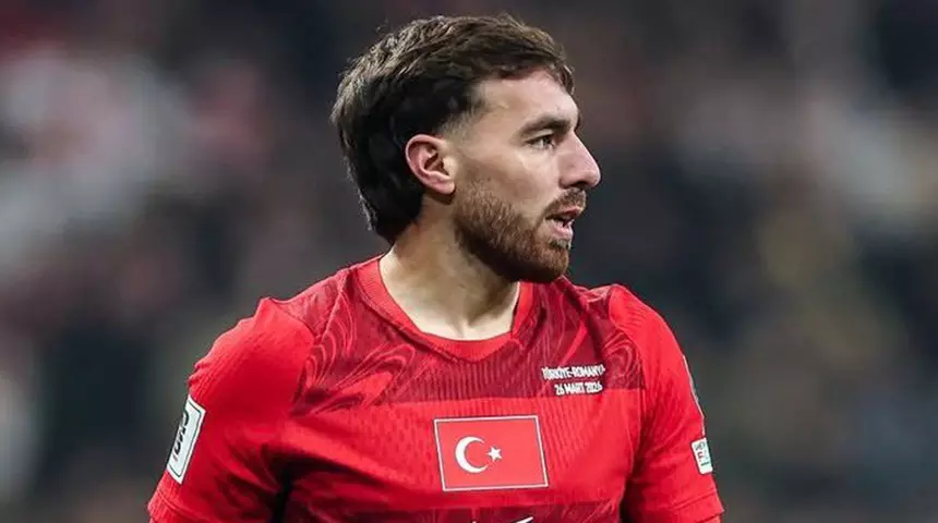 Orkun Kökçü Kosova Karşısında Tarihe Geçen Performans Orkun Kökçü Kosova Karşısında Tarihe Geçen Performans