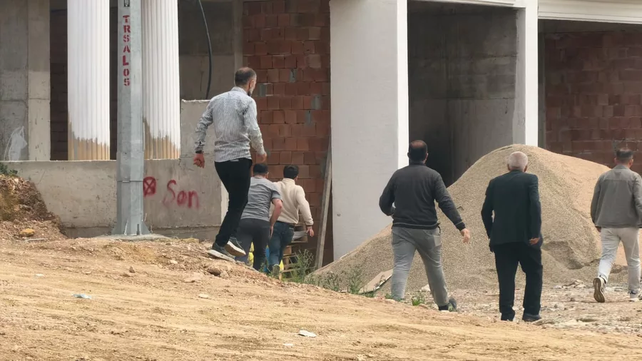 Bursa İnegöl'de İnşaat İşçileri Arasında Sopalı Yumruklu Kavga: 5 Yaralı