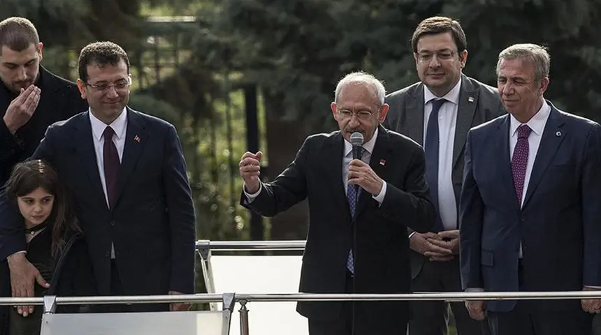 Kemal Kılıçdaroğlu, Mansur Yavaş’ı Cumhurbaşkanı Adayı Olarak Açıklamaya Hazırlanıyor