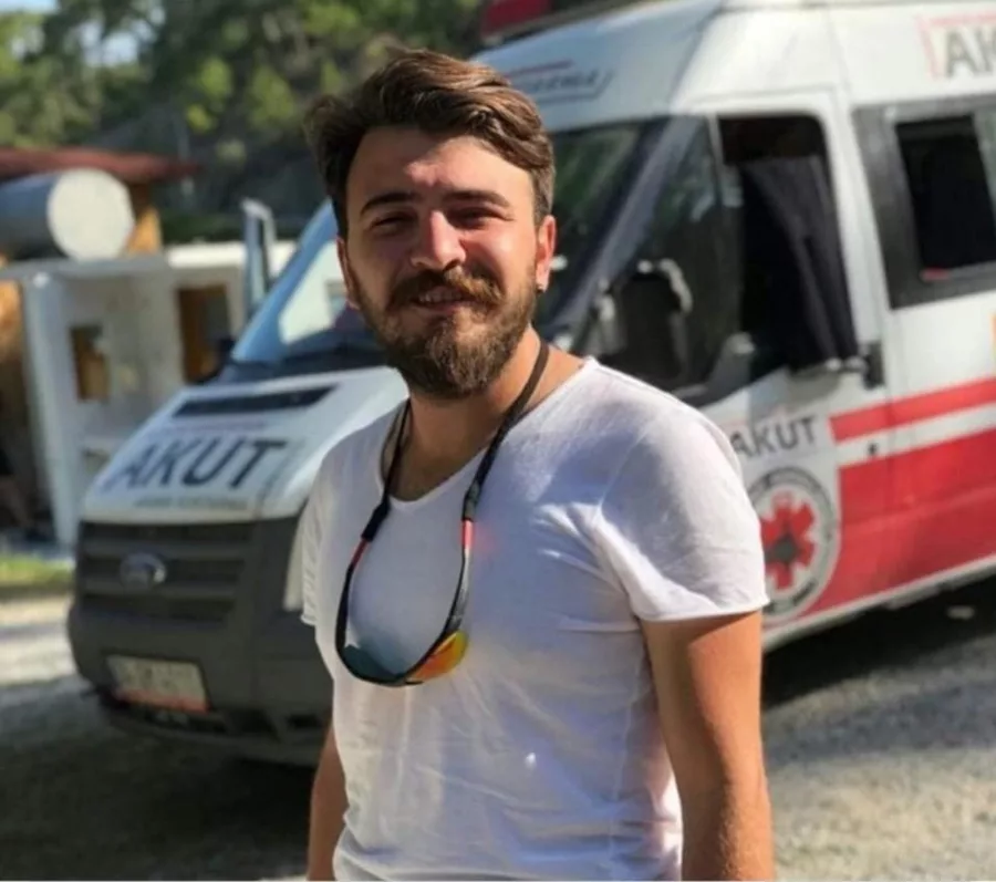 Bursa'da Yürek Burkan Kaza: Aynı Aile 4 Yıl Arayla İki Kardeşini Motosiklet Kazasında Kaybetti