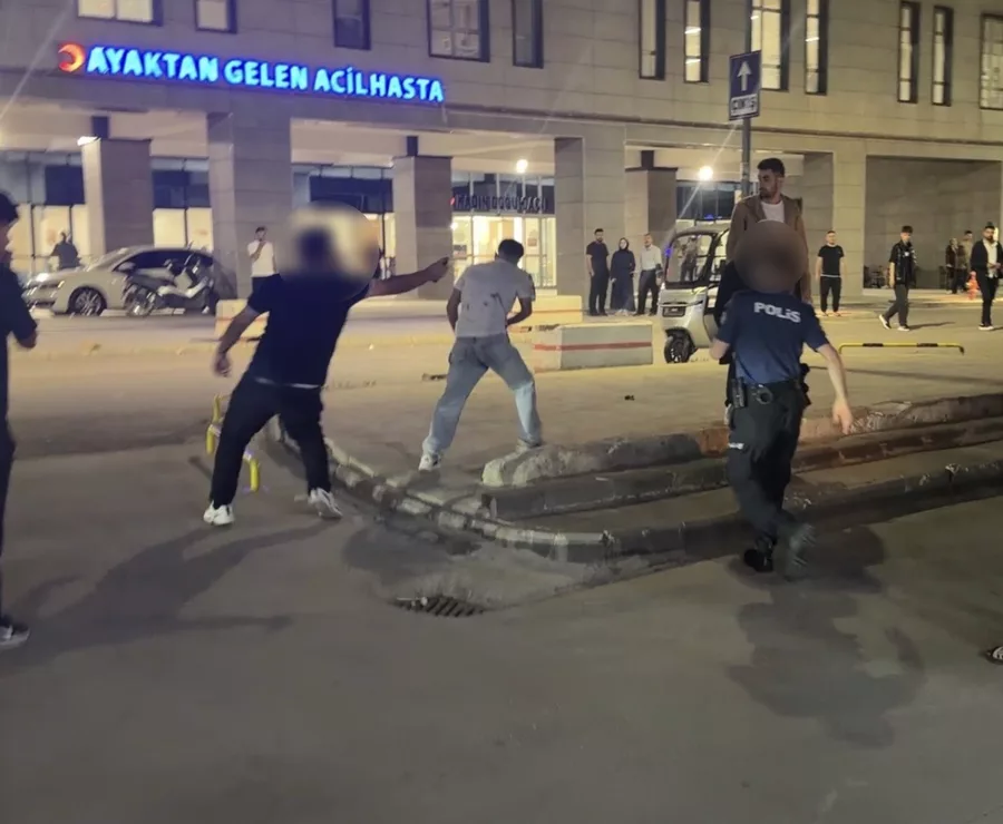 Adıyaman Eğitim ve Araştırma Hastanesi’nde Bıçaklı Saldırı Paniğe Yol Açtı